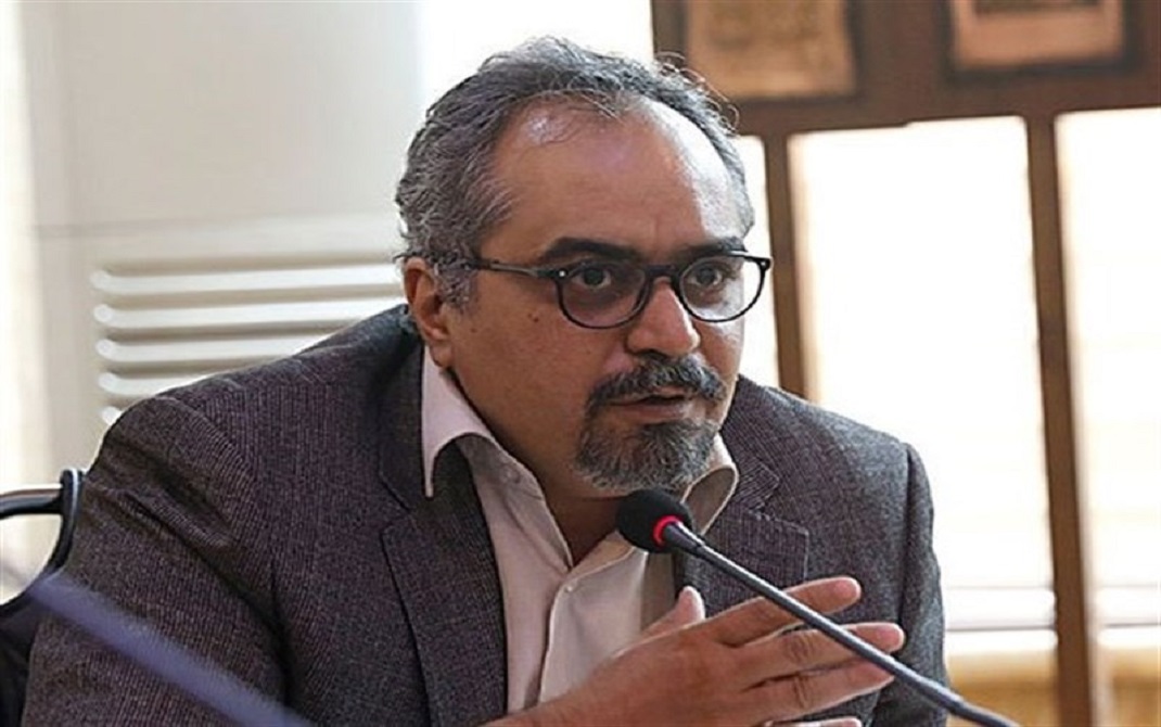 قیمت بالای کتاب