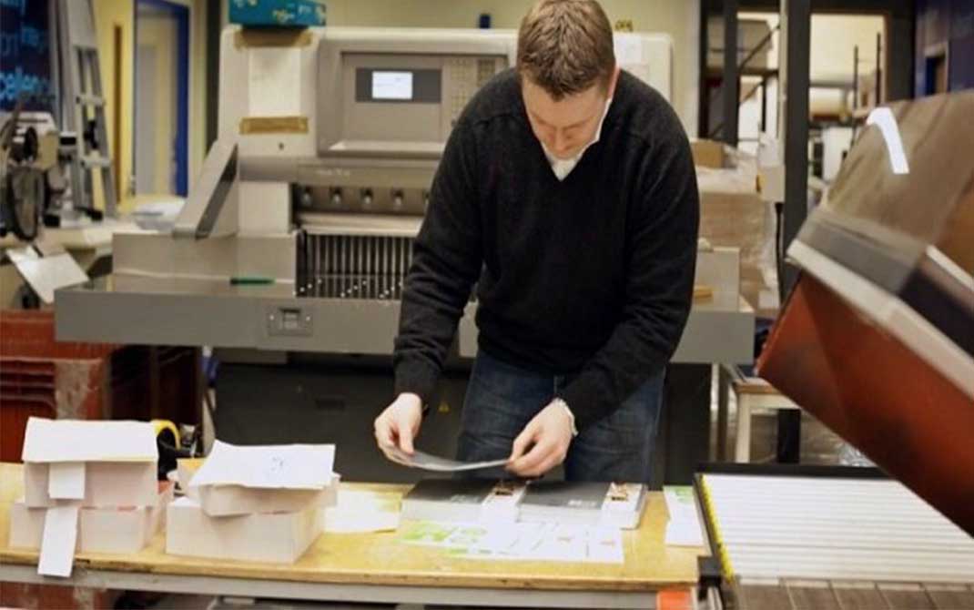 چاپ دیجیتال یا چاپ لیتوگرافی چاپ لیتوگرافی