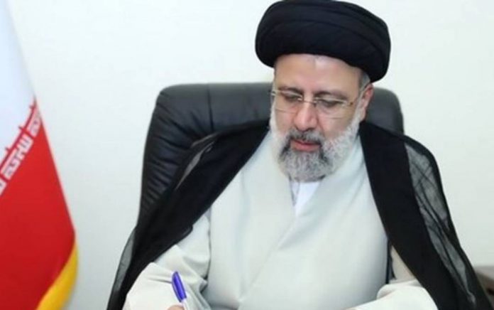 رئیسی مصوبه انتخاب اعضای هیأت نظارت بر ضوابط نشر کتاب