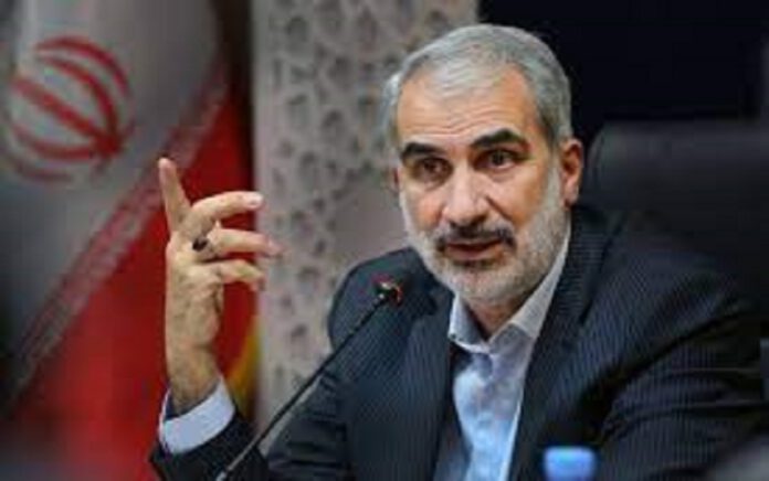 ایران‌ نوشت