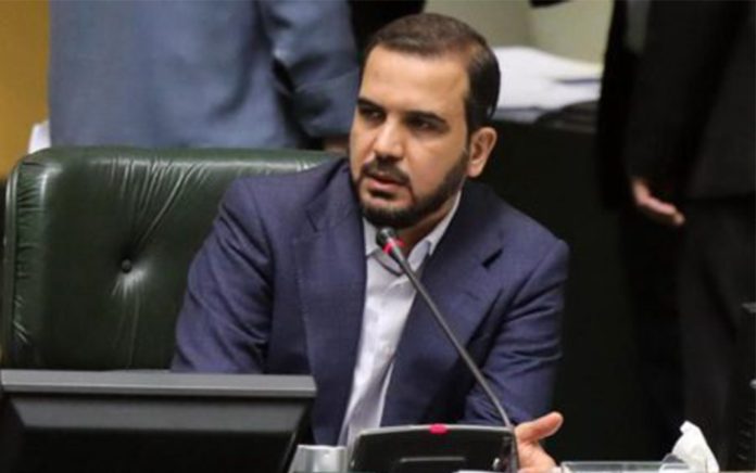 پرهیز از نگاه سلبی به واردات کاغذ